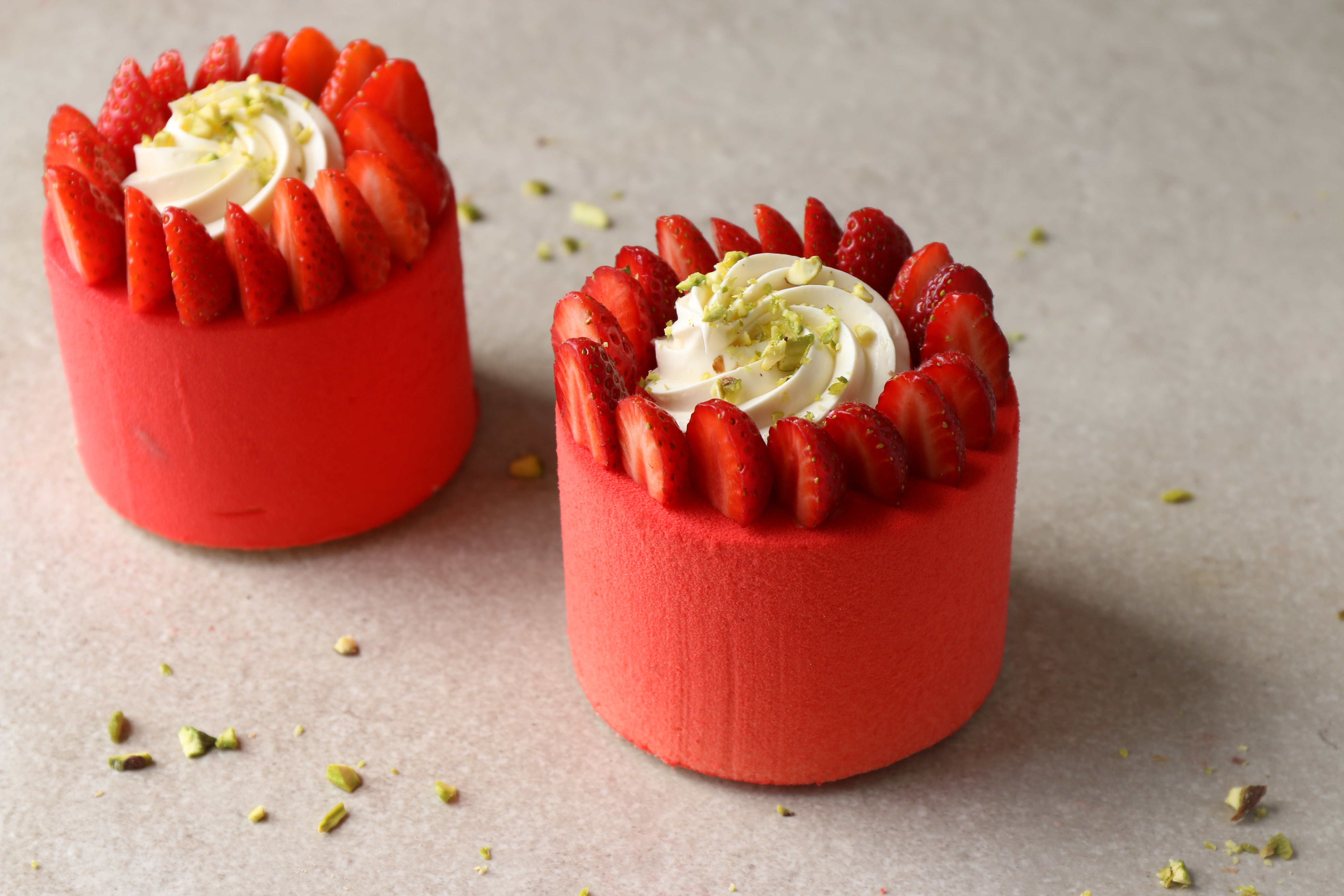 Strawberry Fraiser Cake – Mrs Crimbles